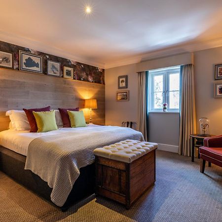 The Foley Hotel Claygate Eksteriør billede