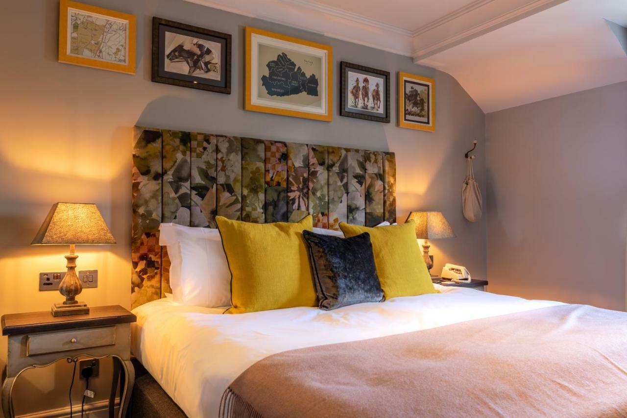 The Foley Hotel Claygate Eksteriør billede