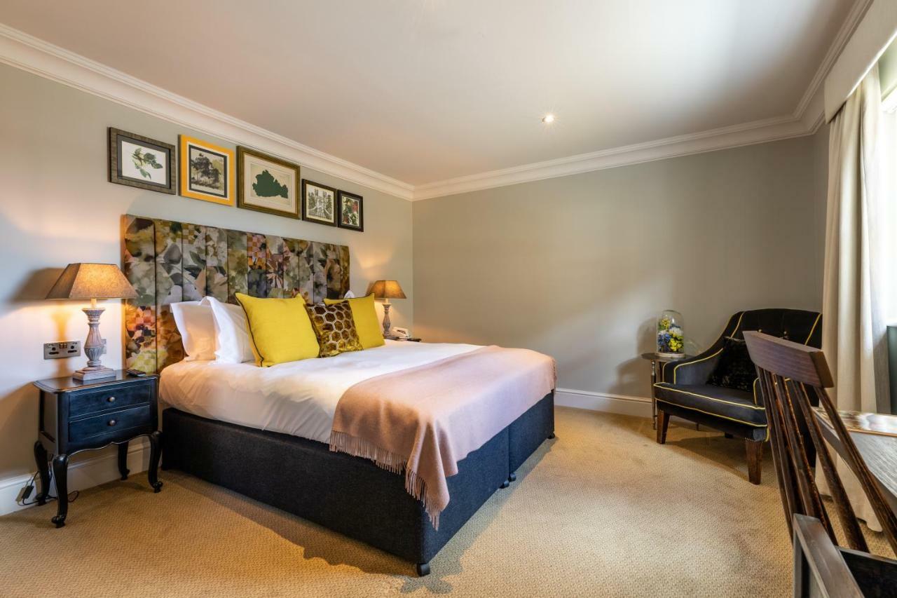 The Foley Hotel Claygate Eksteriør billede